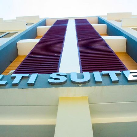 Elti Suites By Bluebookers Angeles Buitenkant foto