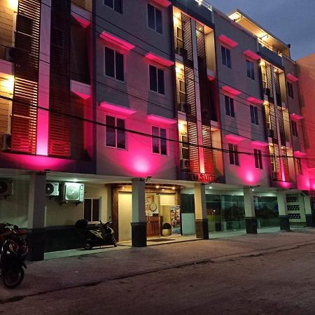 Elti Suites By Bluebookers Angeles Buitenkant foto