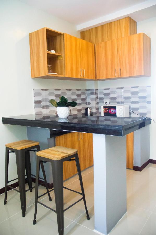 Elti Suites By Bluebookers Angeles Buitenkant foto