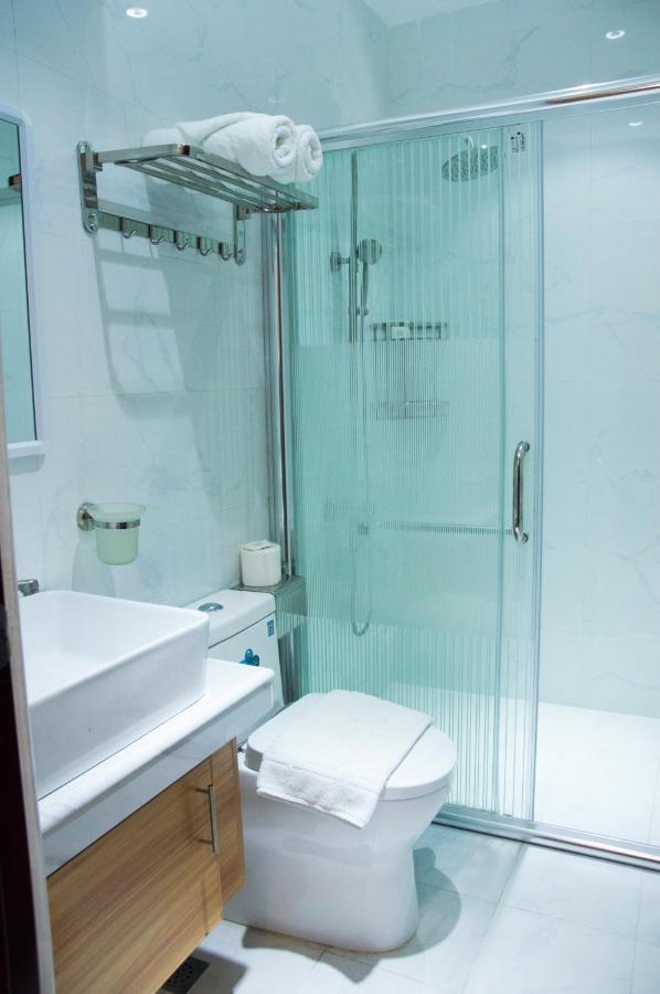 Elti Suites By Bluebookers Angeles Buitenkant foto
